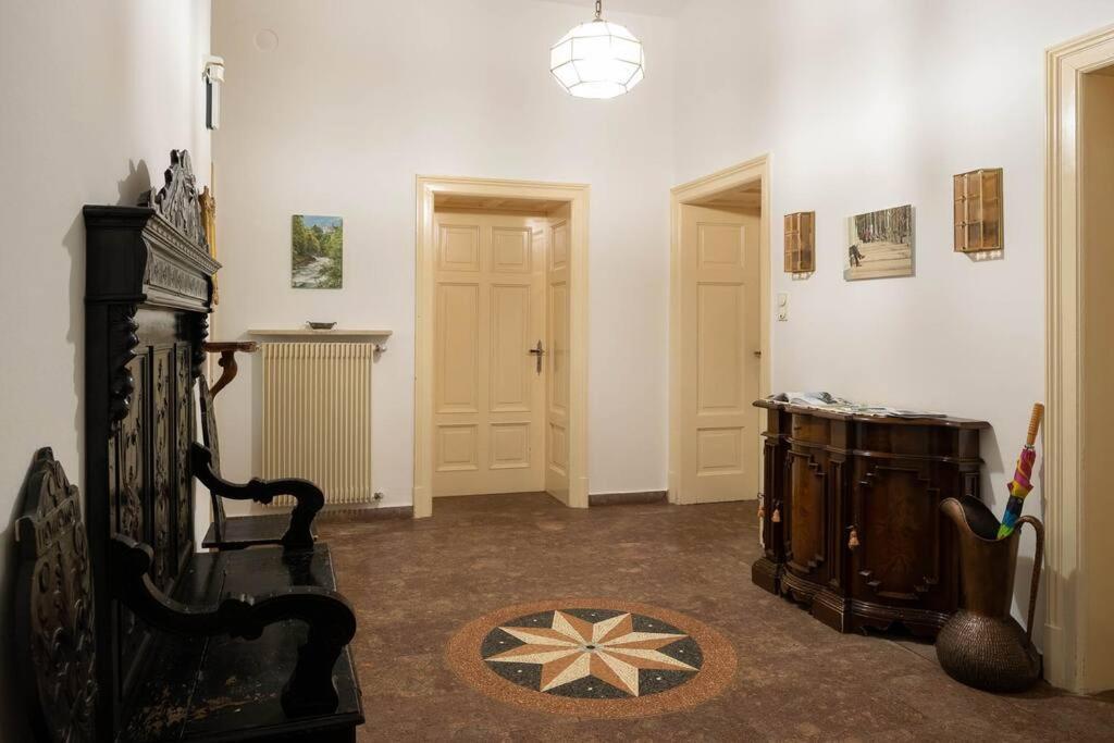 Apartment Anna เมราโน ภายนอก รูปภาพ